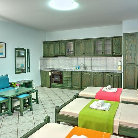 Hotel Zeus Caristo Exterior foto