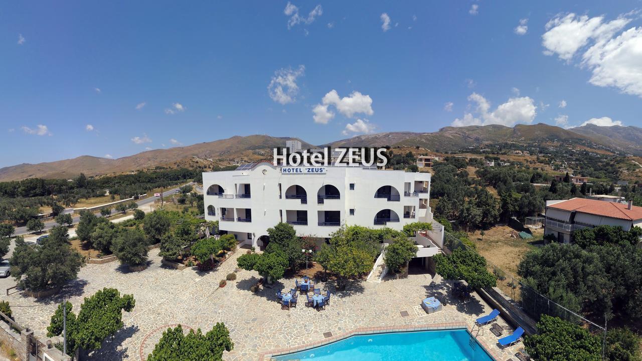 Hotel Zeus Caristo Exterior foto